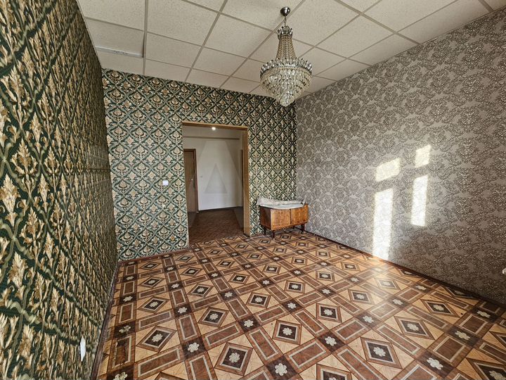 3-к. квартира, 73,8 м², 2/2 эт.