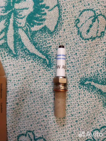 Свечи новые skoda oсtavia оригинал