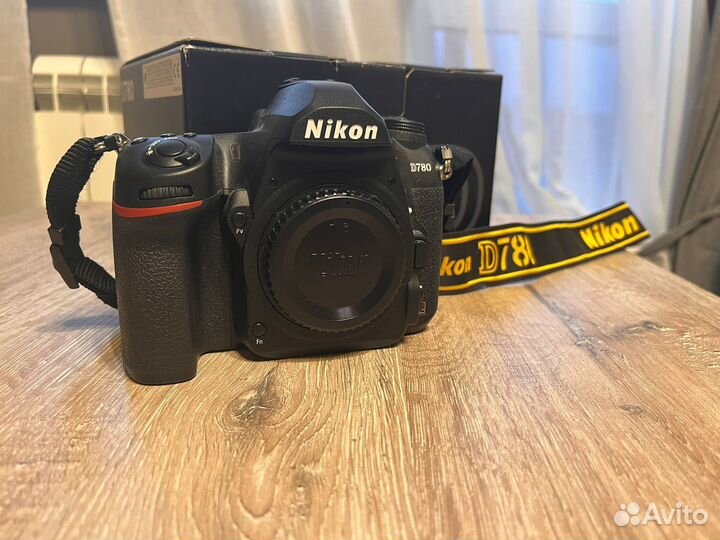 Nikon d780