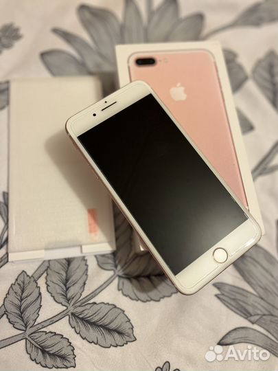 Телефон iPhone 7 plus 128