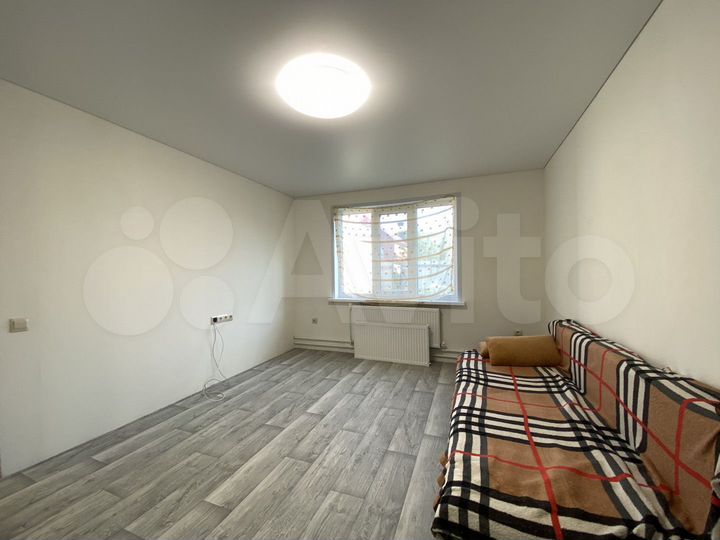 Дом 106 м² на участке 7,4 сот.