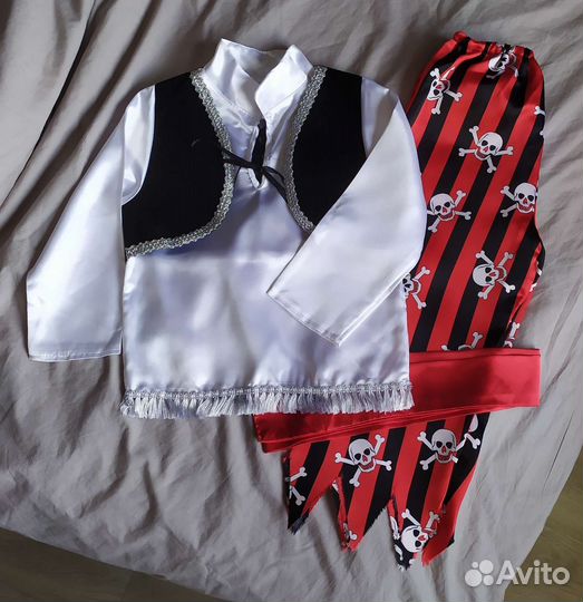 Новогодние костюмы для мальчика Пираты