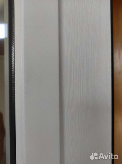 Дверь входная уличная