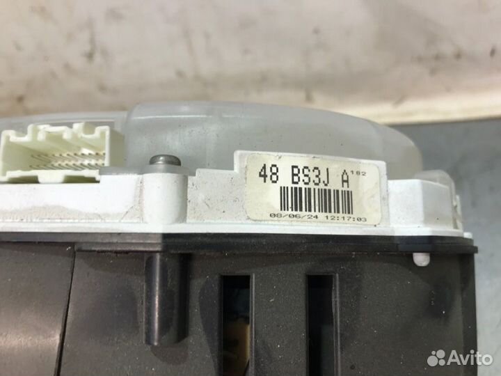 Щиток приборов Mazda 3 седан BK Z6 2008