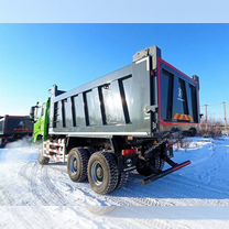 Водитель самосвала вахтой