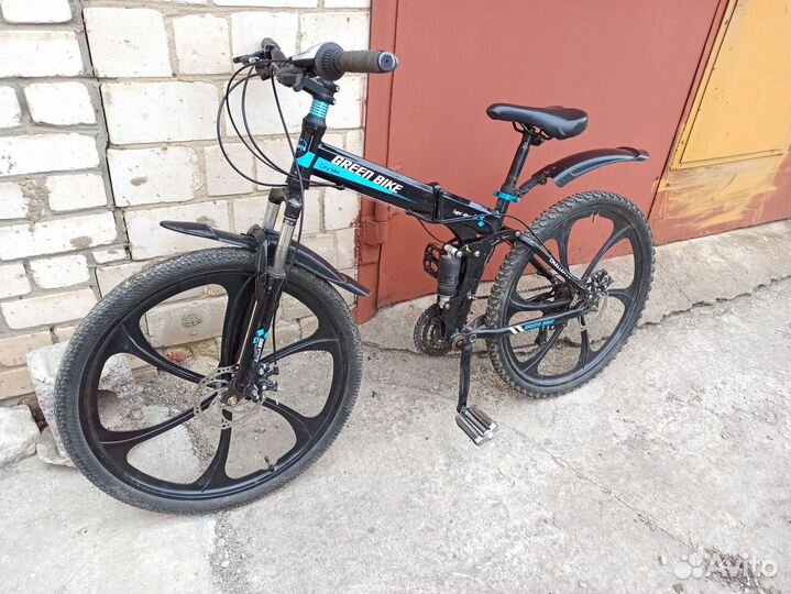Велосипед на литых дисках 26 дюймов