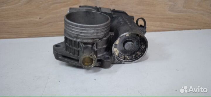 Дроссельная заслонка Peugeot 207 1 ET3 KFU