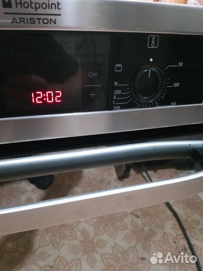 Духовой шкаф