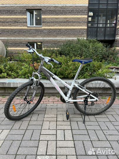 Велосипед женский Trek 3700