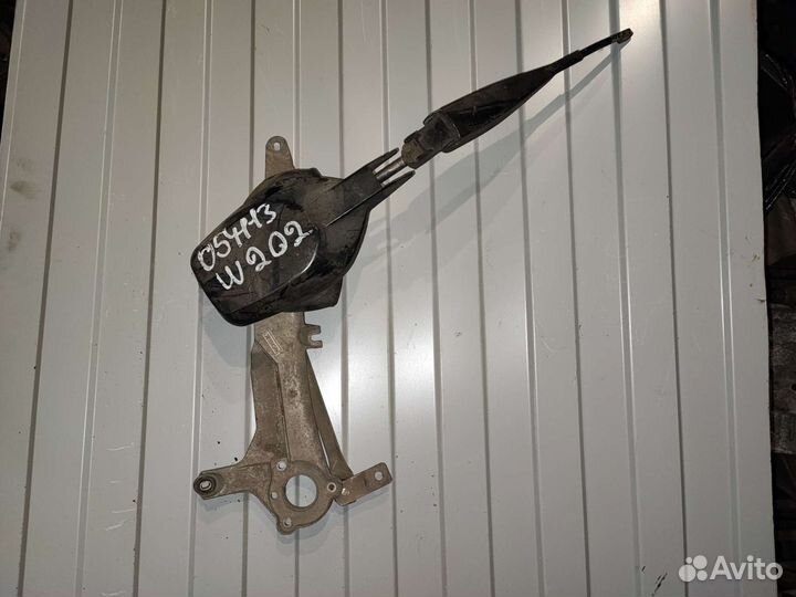 Трапеция стеклоочистителей Mercedes W202