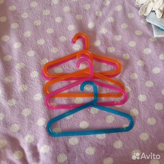 Одежда женская, хранение