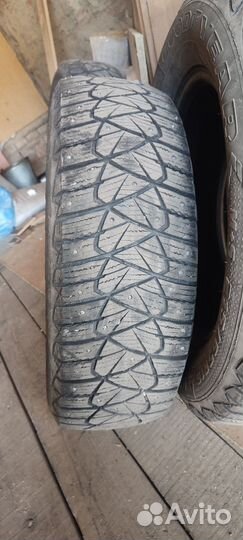 Goodyear Ultragrip 600 215/65 R16