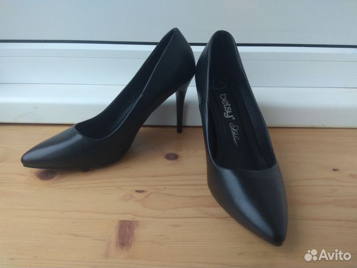 Черные кожаные Туфли лодочки