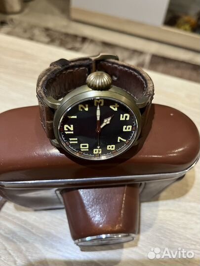 Бронзовый пилот