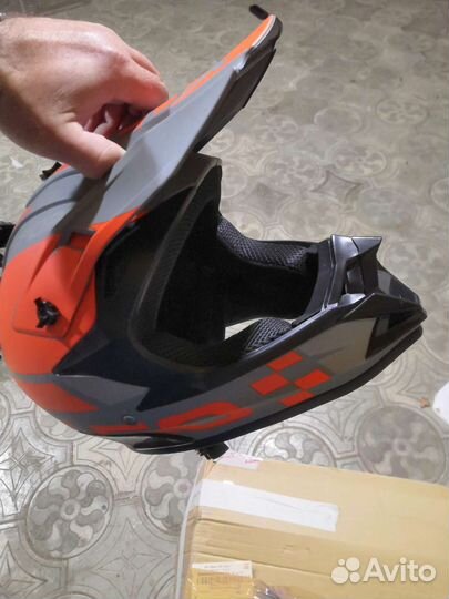 Шлем для мотокросса