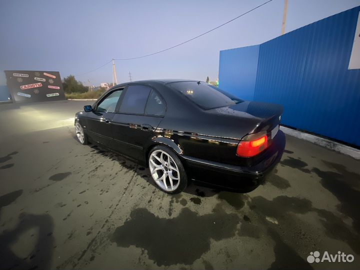 BMW 5 серия 2.5 AT, 1997, 100 000 км
