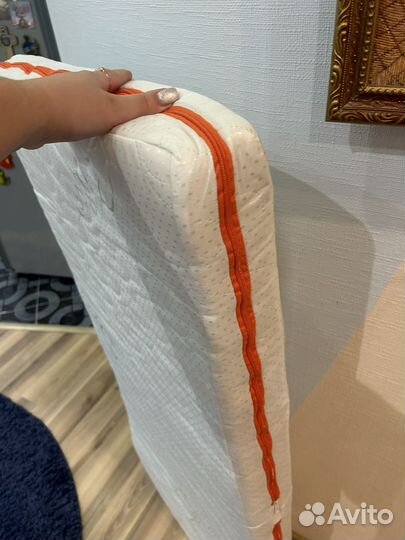 Матрас в детскую кроватку новый