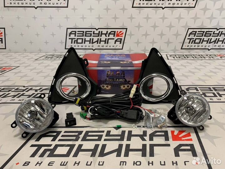 Туманки Toyota Auris 2012-2015 год R4488