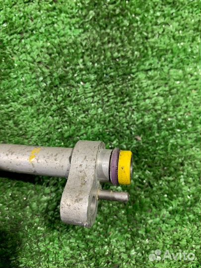 Трубка кондиционера Mercedes-Benz C-Class W204