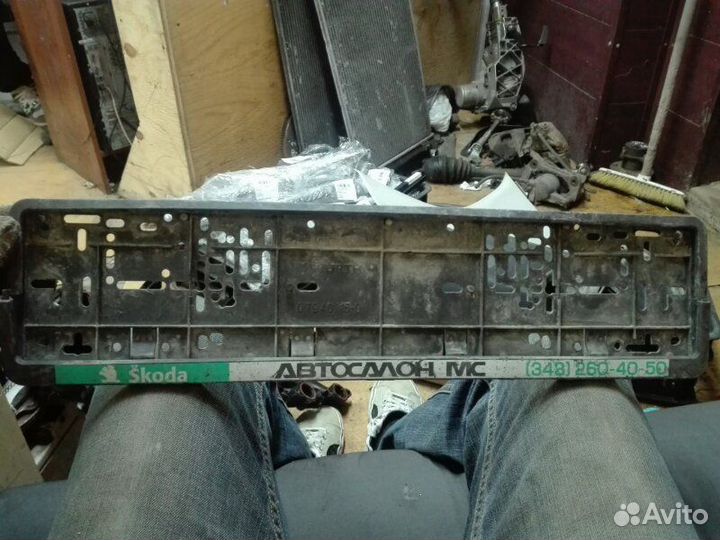 Номерная рамка Skoda Octavia liftback 1 2007