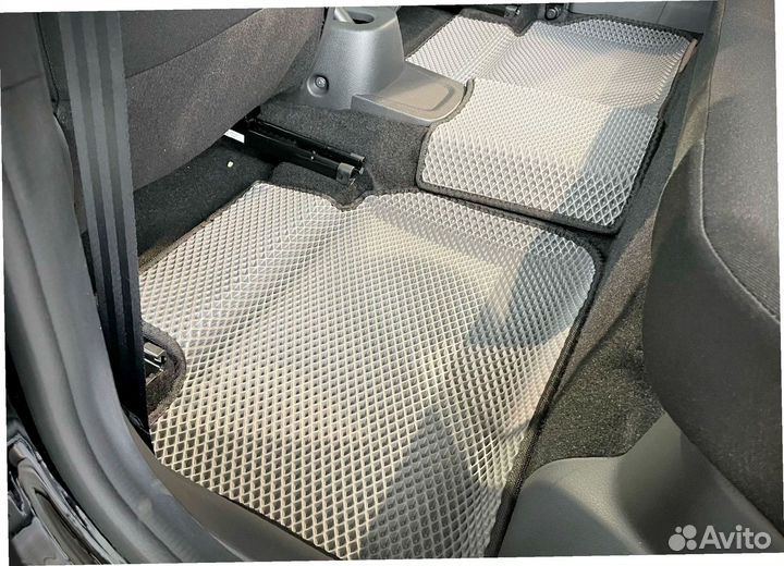 Автоковрики на автомобиль