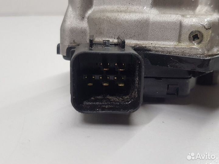 Моторчик стеклоочистителя передний