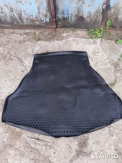 Коврик в багажник honda accord