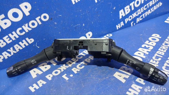 Блок подрулевых переключателей Infiniti Fx37