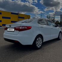 Kia Rio 1.4 MT, 2015, 160 000 км, с пробегом, цена 1 050 000 руб.