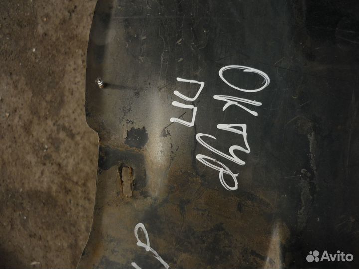 Подкрылок передний правый Шкода Октавия Тур