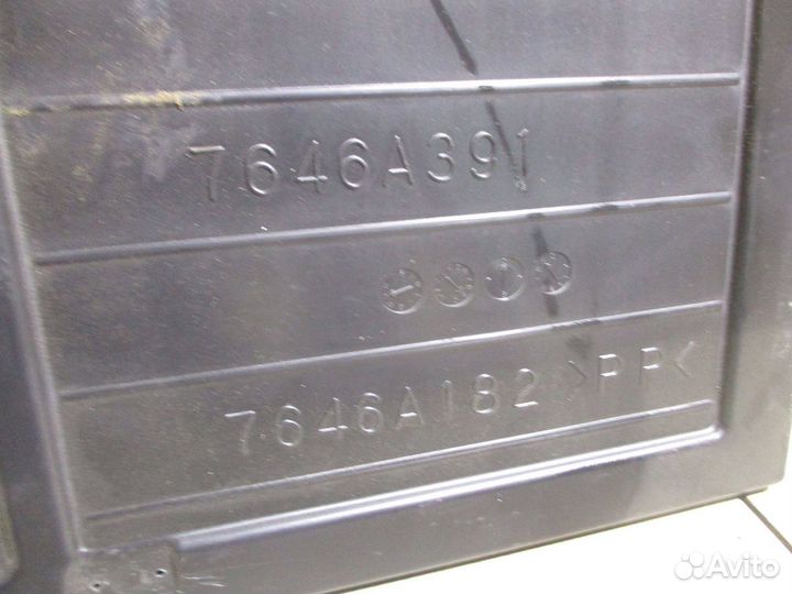 Пол багажника Mitsubishi Outlander (GF)