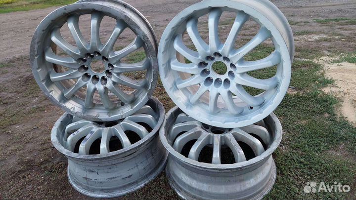 Диски r17 5.100 5.114.3