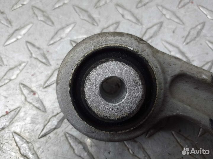 Рычаг зад L Mercedes C-klasse W205