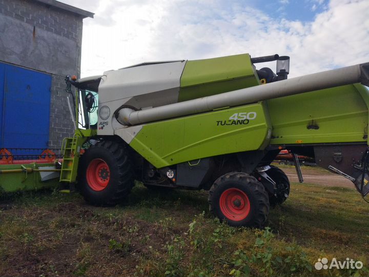 Комбайн Claas Tucano, 2012