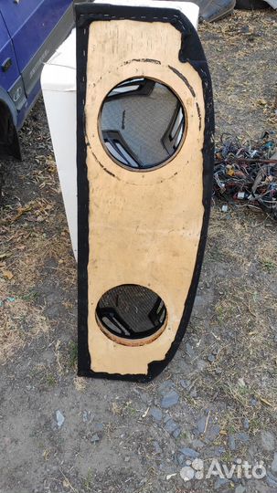 Акустическая полка ваз 2110