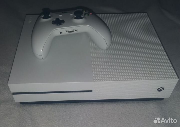 Xbox One s
