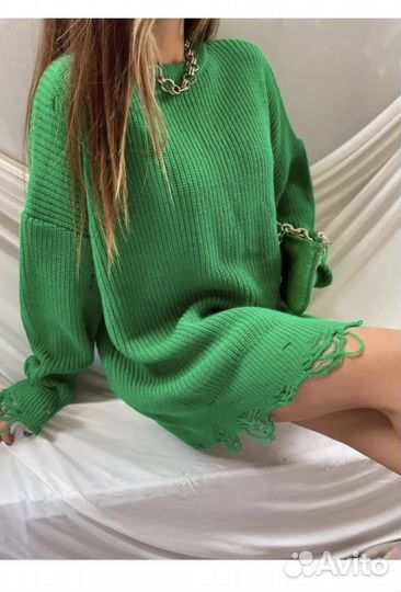 Свитер женский