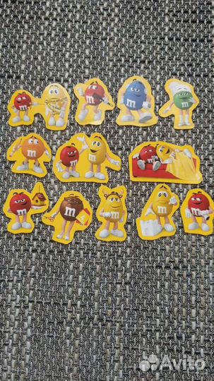 Наклейки M&M’s
