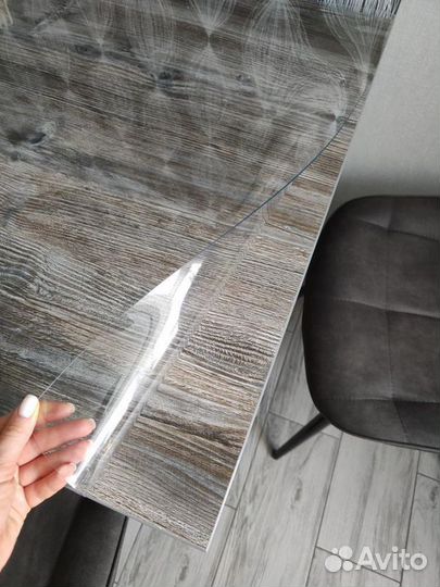 Гибкое стекло на стол любой формы. Санкт-Петербург