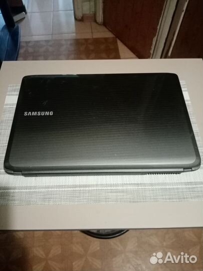Ноутбук Samsung