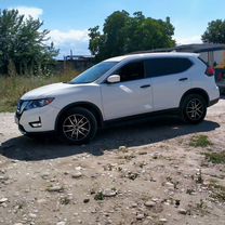 Nissan Rogue 2.5 CVT, 2017, 191 000 км, с пробегом, цена 1 850 000 руб.