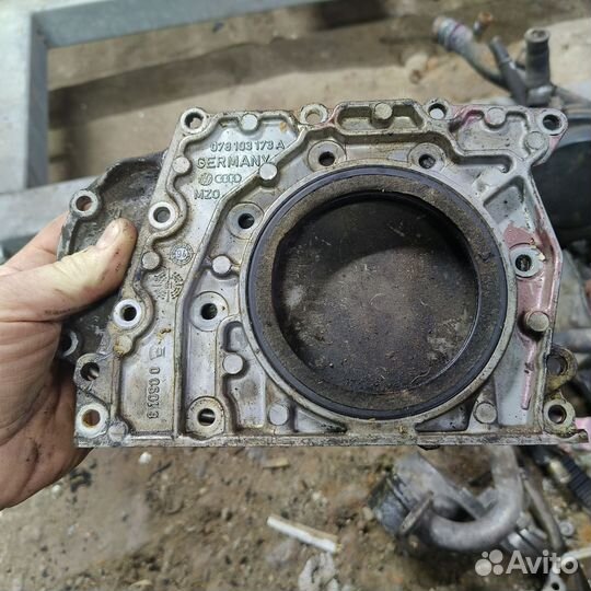 078103173a крышка заднего сальника 2.6 2.8 abc aah