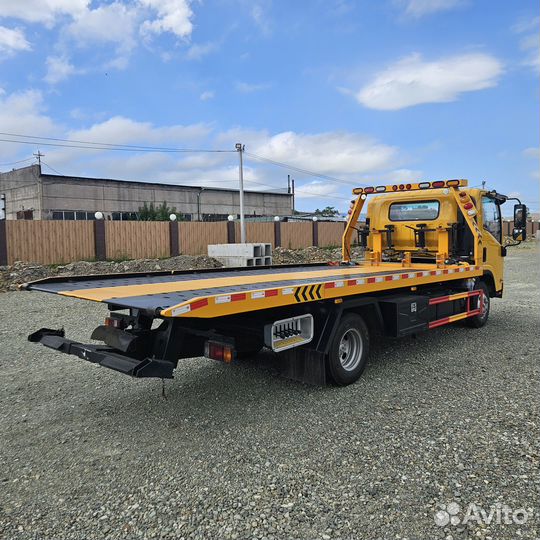 Эвакуатор Isuzu Elf, 2024