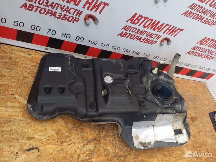 Бензобак бак топливный Киа Соренто 2 12-20