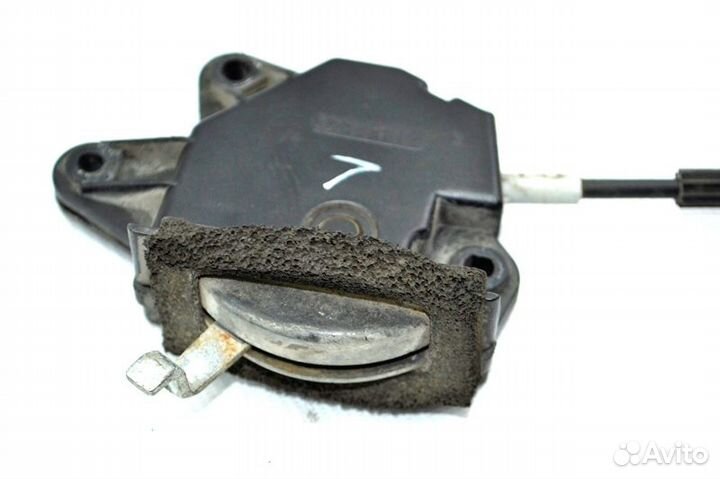 Ручка двери внутренняя, левая volvo FH12 1-seeria