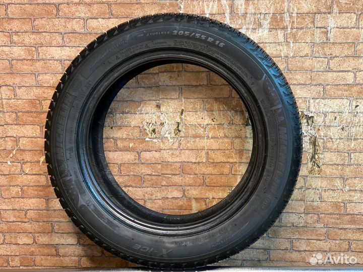 Michelin X-Ice 3 205/55 R16