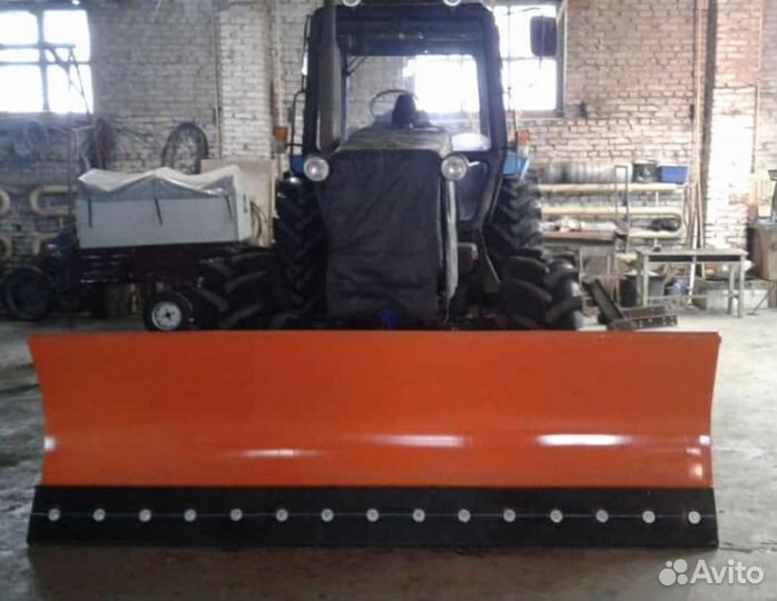 Производство отвалов, пескоразбрасывателей кдм