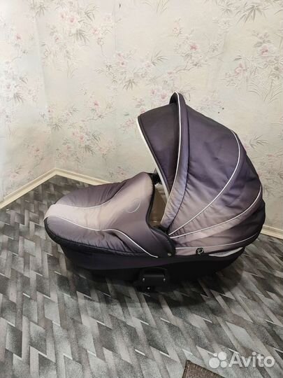 Коляска zippy 3 в 1