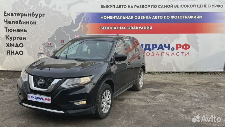 Консоль центральная Nissan Roque (T32) 96910-9TG0A