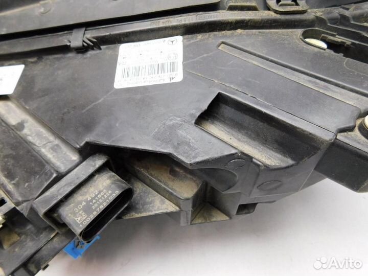 Фара правая Mercedes-Benz S-Class